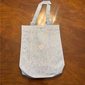 Lululemon Athletica Light Blue Patterned Tote